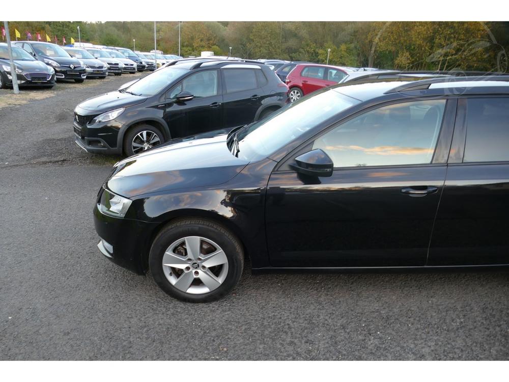 koda Octavia 1,6TDI 77KW KLIMA