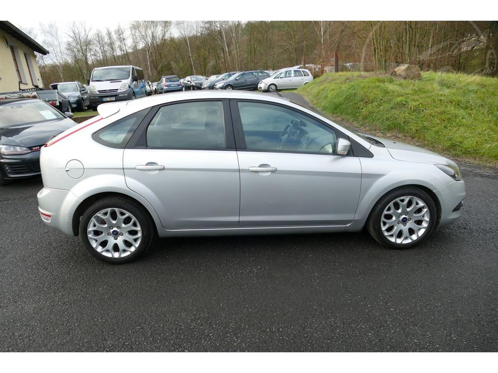 Ford Focus 1,6 74KW KLIMA