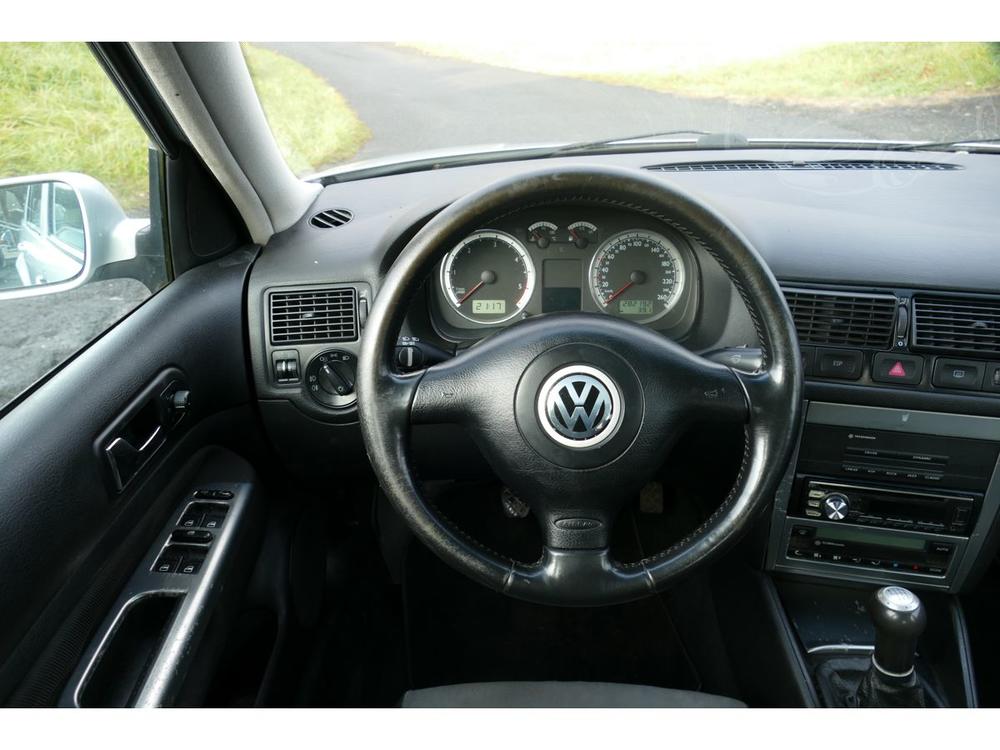 Volkswagen Golf 1,9TDI 96KW DIGI-KLIMA